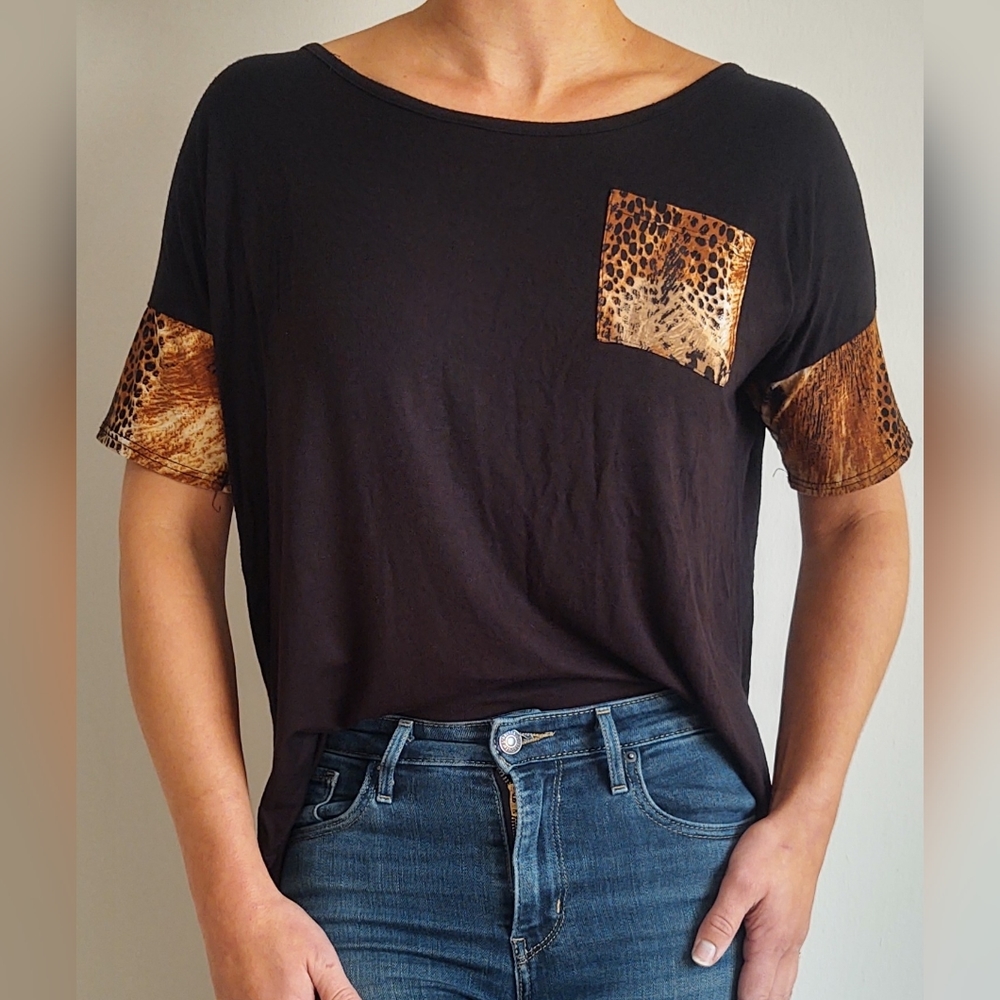 Leopard Print Black Hi-Lo Tee
